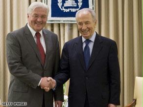 الرئيس الإٍسرائيلي مع وزير الخارجية الألماني