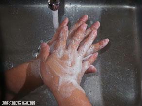 غسل اليدين بالصابون ضرورة للمكافحة الأمراض وانتشارها