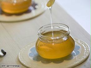 العسل يحتوي على كمية كبيرة من السكر