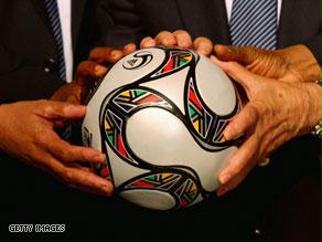 الكرة الرسمية لبطولة كأس القارات
