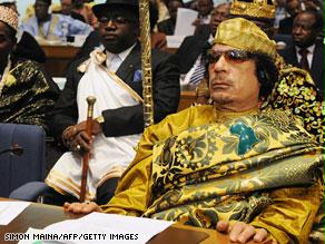 القذافي في جلسات المؤتمر