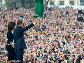 أوباما يحي الحشود التي استمعت لكلمته