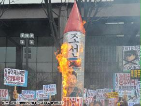 من تظاهرات احتجاجية في كوريا الجنوبية ضد التجارب الصاروخية الكورية الشمالية