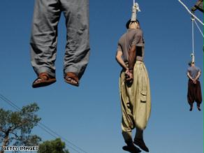 الإعدام العلني شائع في إيران