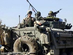 تواصل العمليات العسكرية في أفغانستان