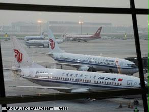 السلطات الصينية أصدرت أوامرها بعدم السملح للطائرة بالهبوط في شينجيانغ