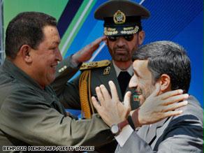 شافيز يزور إيران ضمن جولة دولية