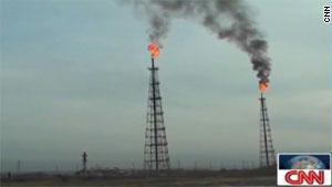 آبار النفط الإيرانية الكبيرة بدأت تُستنزف