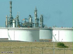 السعودية تلعب دوراً محورياً في الحفاظ على استقرار أسعار النفط