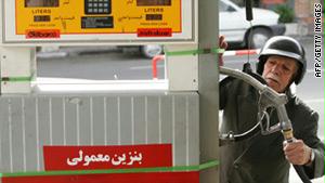 أسعار البنزين ارتفعت بمعدل أربعة أضعاف في إيران
