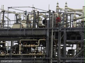 بدأت روسيا خفض إمدادات الغاز على ضوء الخلاف بشأن ديون