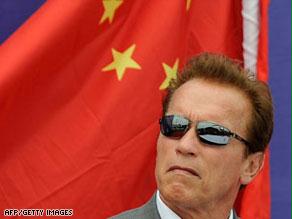 أرنود شوارزينغر حاكم كاليفورنيا في بكين لتعزيز العلاقات التجارية