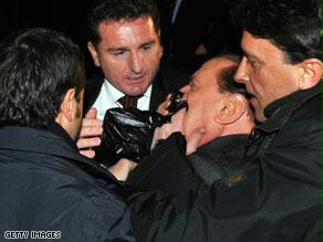 رئيس الوزراء الإيطالي بعد تعرضه للهجوم