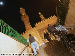 المساجد المصرية الكبرى مراقبة بالكاميرات