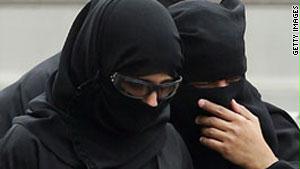 المنظمات الدولية دعت العاهل السعودي إلى العمل على تعزيز دور المرأة بالمملكة