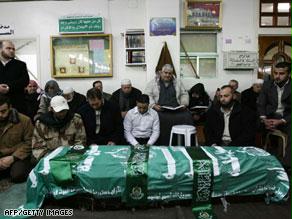 تبادلت حماس والسلطة الاتهامات بشأن الضلوع في تصفية المبحوح