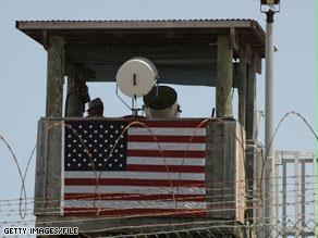 سائق بن لادن محتجز في معتقل غوانتانامو