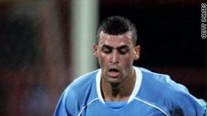 اللاعب العراقي عماد محمد ''هرب'' من الزمالك فجأة