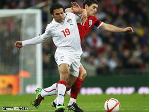 المنتخب المصري أحرج مضيفه الإنجليزي خلال الشوط الأول قبل أن يخسر بثلاثة أهداف لواحد