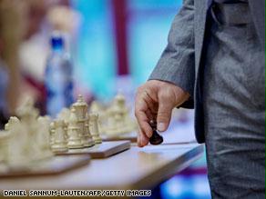 رقعة الشطرنج أطاحت بالاتحاد اليمني للعبة واللاعبين