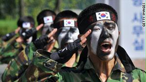 عناصر من جيش كوريا الجنوبية