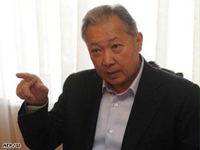 اتفاق بمغادرة باقييف إلى كازاخستان لمنع اندلاع حرب أهلية في قرغيزيا