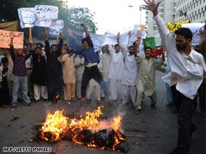 أثارت الدعوة احتجاجات واسعة في باكستان