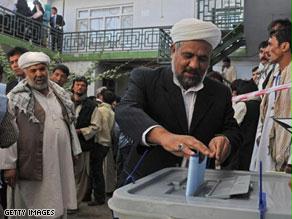 حذرت طالبان الأفغان من المشاركة في الانتخابات