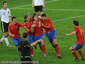 إسبانيا أطاحت بـ''المانشافت'' من نصف النهائي