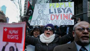 إحدى المظاهرات المؤيدة لثورة الشعب الليبي.
