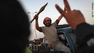 ''ثوار'' ليبيا يستميتون دفاعاً عن المناطق الشرقية الخاضعة لسيطرتهم