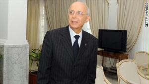 رئيس الوزراء التونسي أكد أن مهمة الحكومة إجراء انتخابات رئاسية جديدة وإصلاحات تشريعية