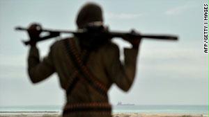 أحد القراصنة الصوماليين