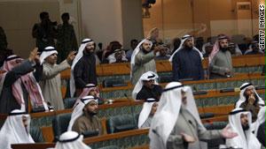 شبكة التجسس الإيرانية أثارت جدلاً واسعاً داخل البرلمان الكويتي