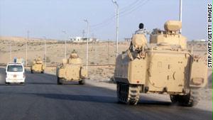 بدأ الجيش المصري حملة أمنية موسعة ضد خلايا القاعدة في سيناء