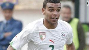 اللاعب الجزائري هلال سوداني