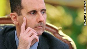 الأسد يحكم منذ 11 سنة
