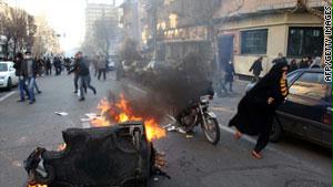 من المظاهرات التي شهدتها إيران الاثنين