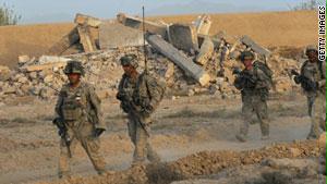 الجيش الأمريكي قد يبقي على 70 ألف جندي بأفغانستان حتى 2014