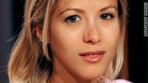 الكاتبة الفرنسية تعرضت لمحاولة اغتصاب عام 2002 بحسب زعمها