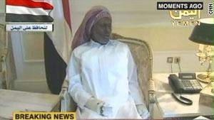 صالح كما ظهر على شاشة التلفزيون للمرة الأولى بعد نحو شهر على توجهه للعلاج في السعودية