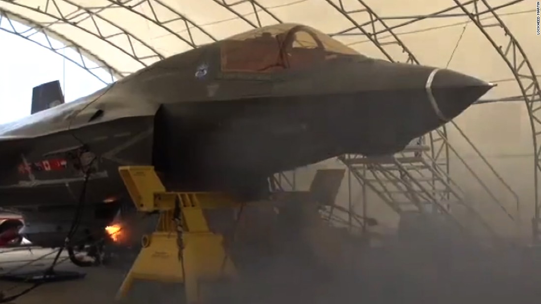 هذه مقاتلة F-35 بمدفع رشاش يطلق 55 طلقة بالثانية