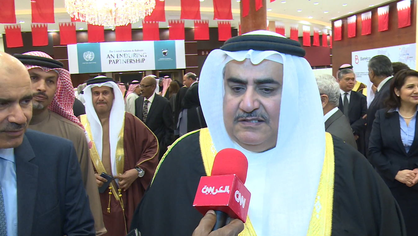 وزير الخارجية البحريني لـCNN: ندعم قرار السعودية بوقف المساعدات عن لبنان وعلى بيروت الاختيار بين الأمة العربية والمنظمة الإرهابية