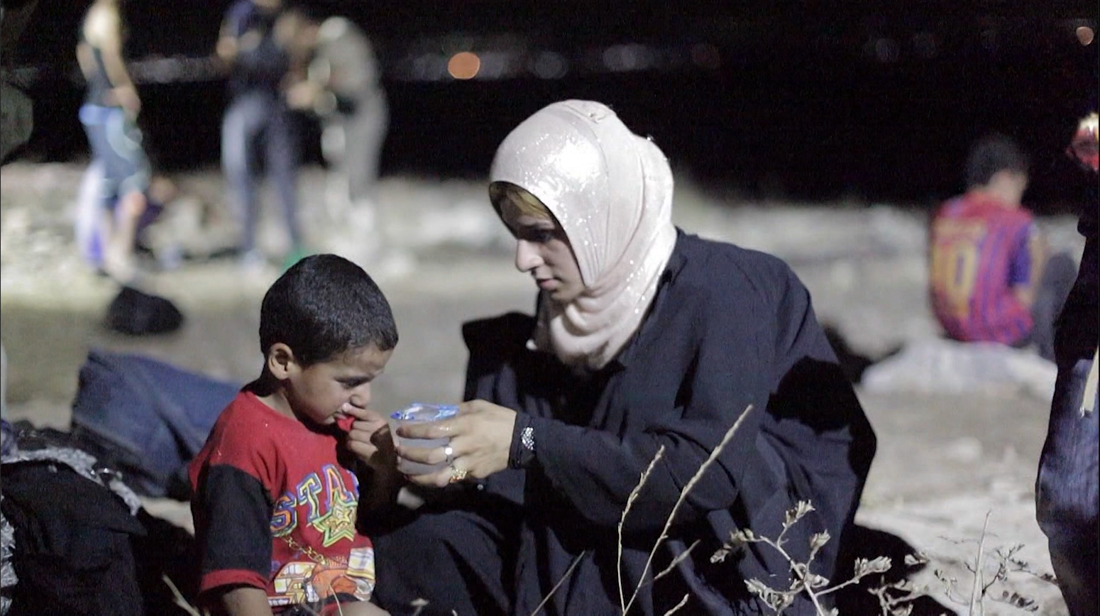 من حكم داعش إلى طي النسيان.. CNN تتحدث مع لاجئين هاربين من الموصل