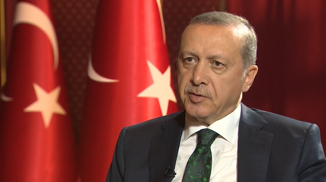 شاهد.. أردوغان يكشف لـCNN كيف نجا من استهدافه ليلة محاولة الانقلاب.. ويتحدث عن "مفارقة" لجوئه للإعلام الخاص