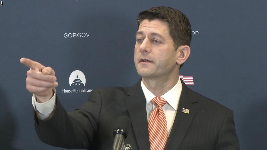 وسط فضيحة اتصال فلين بروسيا.. بول رايان: ترامب اتخذ القرار الصائب بإقالته