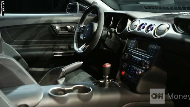 لقطة من فيديو للسيارة الجديدة