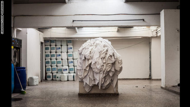 فنادق الحب تأخذ العشاق إلى أبعد ما يسافر الخيال في "غرف مخصصة" للمغامرة والتشويق