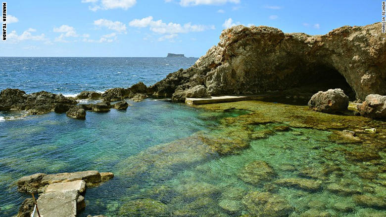 نظرة على نافذة أزور وعجائب طبيعية أخرى في مالطا 