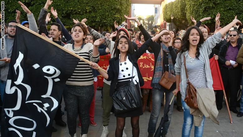 ست سنوات على اندلاع أولى احتجاجاتها.. ما أسباب خفوت حركة 20 فبراير بالمغرب؟